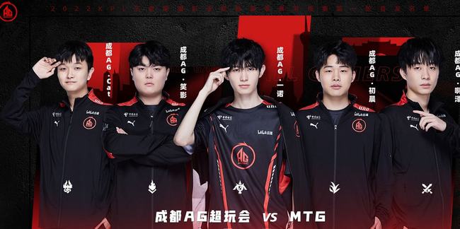 也彰显了他