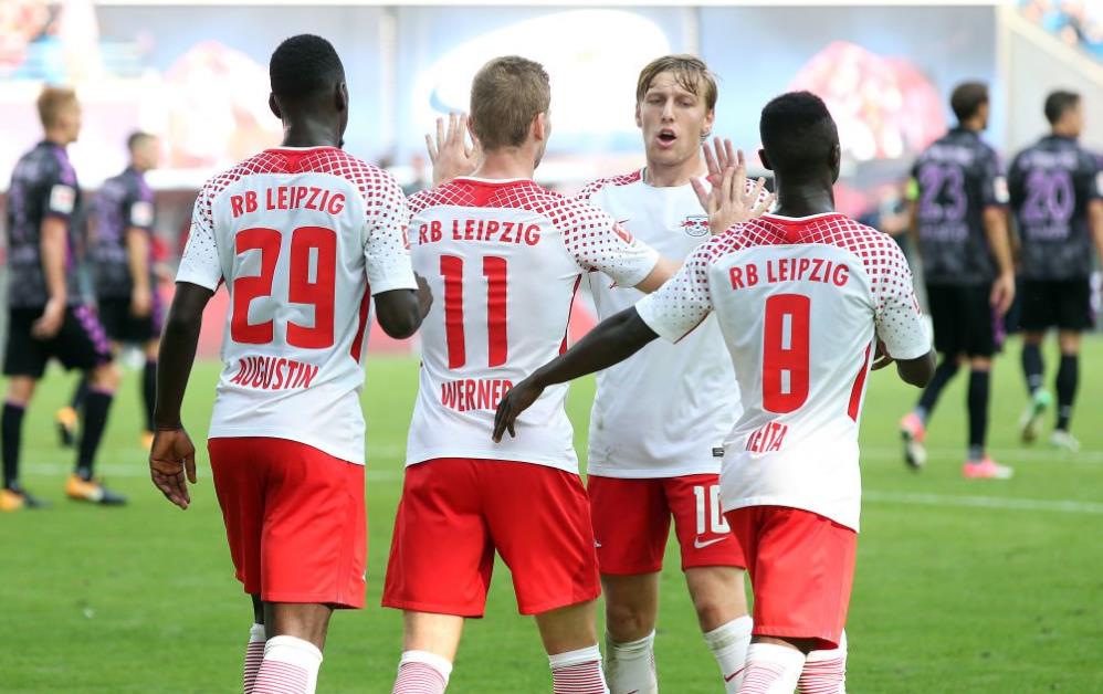 这支队伍多 这支队伍多